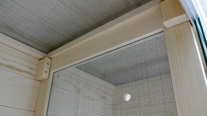 カブトムシ・クワガタ用木製ケージの天井面